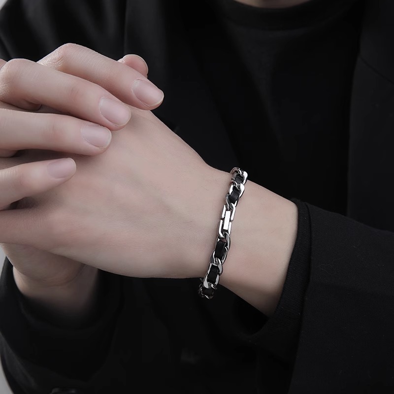 Trendy Titanium Steel Leather  - Men'S Accessories High End 评论和价格