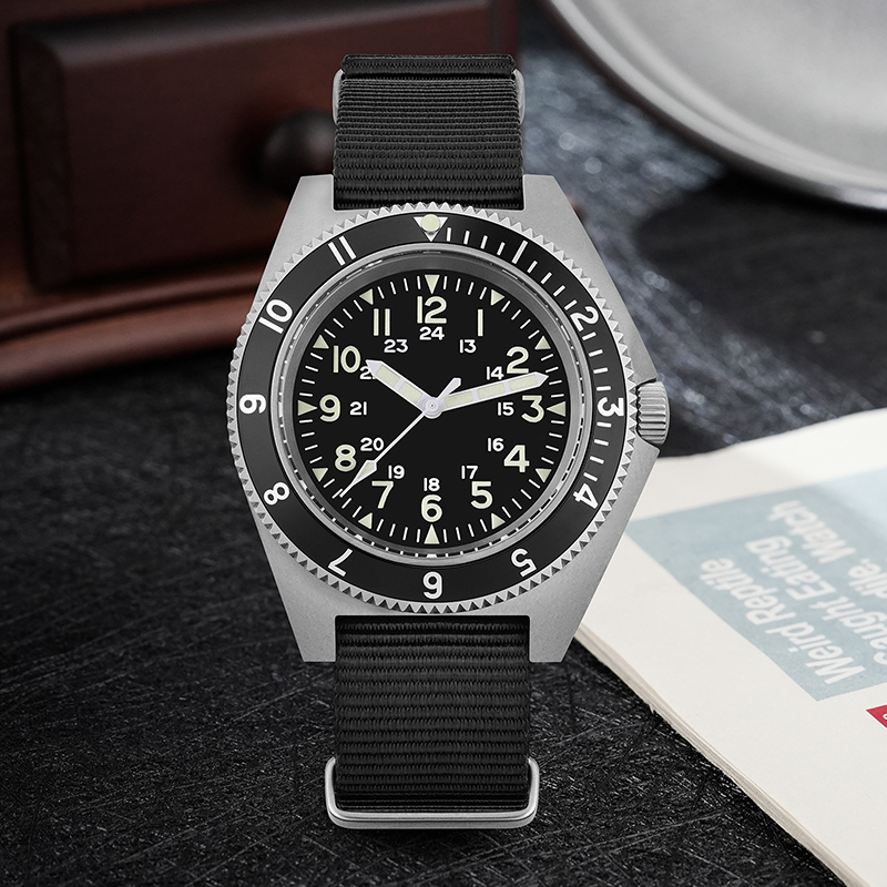Watchdives WD1972 Quartz Watch - Men Accessories Bracelet 评论和价格